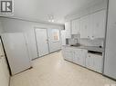 96 10Th Avenue Ne, Swift Current, SK  - Indoor Photo Showing Kitchen 