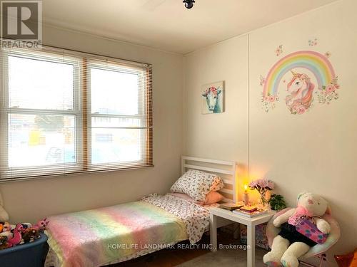 860 Francis Road, Burlington, ON - Indoor Photo Showing Bedroom