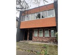 1114 E PENDER STREET  Vancouver, BC V6A 1W5