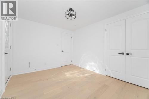285 Charlton Avenue W, Hamilton, ON - Indoor Photo Showing Other Room