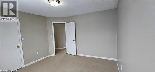 35 Nancroft Crescent, Cambridge, ON - Indoor Photo Showing Other Room