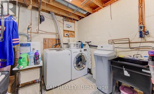 36 Blackfriars Place, Kitchener, ON - Indoor Photo Showing Laundry Room