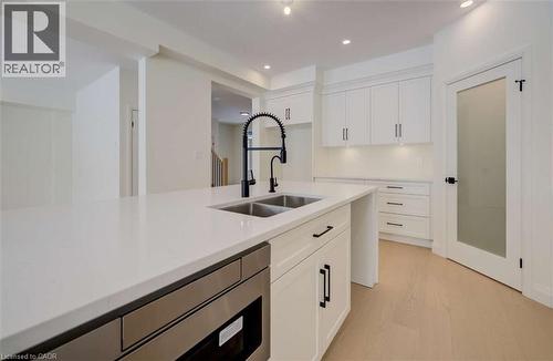 67 Crosswinds Drive, Kitchener, ON - Indoor Photo Showing Kitchen With Double Sink With Upgraded Kitchen