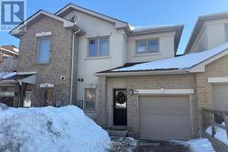 63 - 175 STANLEY STREET  Barrie, ON L4M 6V5