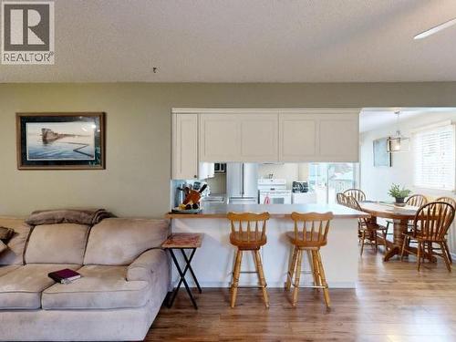 5170 Manson Ave, Powell River, BC - Indoor
