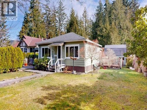 5170 Manson Ave, Powell River, BC - Outdoor
