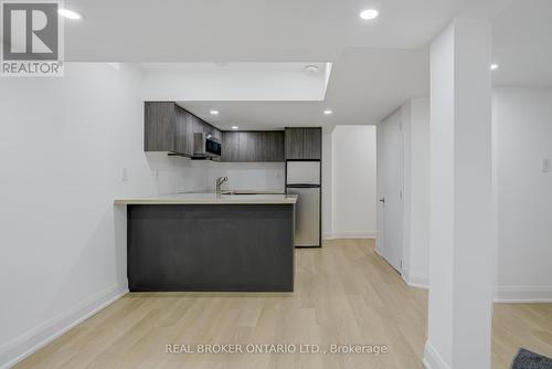 1371 Gull Crossing, Pickering, ON - Indoor Photo Showing Kitchen
