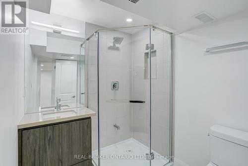 1371 Gull Crossing, Pickering, ON - Indoor Photo Showing Bathroom