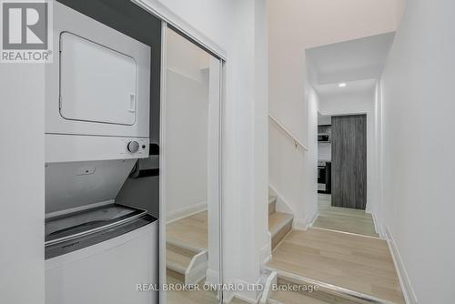 1371 Gull Crossing, Pickering, ON - Indoor Photo Showing Laundry Room