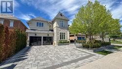 1135 CENOTAPH BOULEVARD Newmarket, ON L3X 0A7