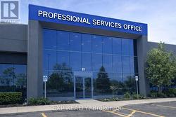 17 - 1075 NORTH SERVICE ROAD W  Oakville, ON L6M 2G2
