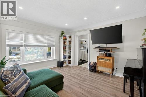 53 East 21St Street, Hamilton, ON - Indoor