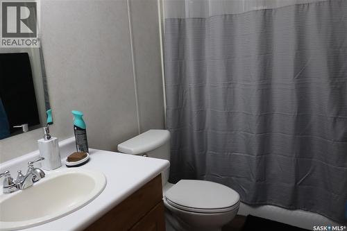 20 H Avenue, Willow Bunch, SK 