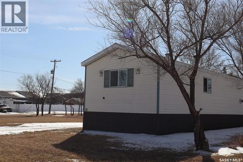 20 H Avenue, Willow Bunch, SK 