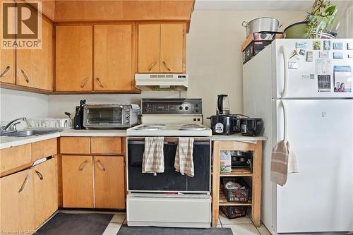 Unit #1 - 68 Gage Avenue S, Hamilton, ON - Indoor Photo Showing Kitchen