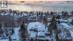 150 COLLINGWOOD STREET  Barrie, ON L4M 5M3