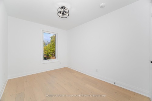 285 Charlton Avenue W, Hamilton, ON - Indoor Photo Showing Other Room