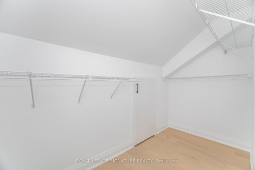 285 Charlton Avenue W, Hamilton, ON - Indoor With Storage
