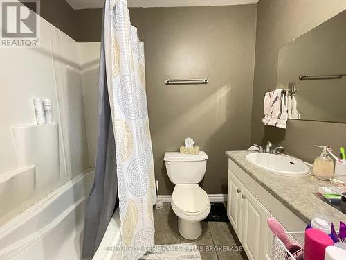 68 Wellington Street, Temiskaming Shores (New Liskeard), ON - Indoor Photo Showing Bathroom