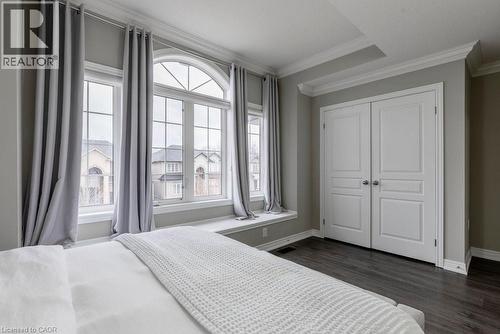 51 Weaver Drive, Ancaster, ON - Indoor Photo Showing Bedroom