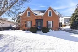 71 WELLINGTON STREET  Clarington (Bowmanville), ON L1C 1V6