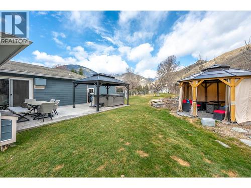 2616 Middle Bench Road, Keremeos, BC - Outdoor