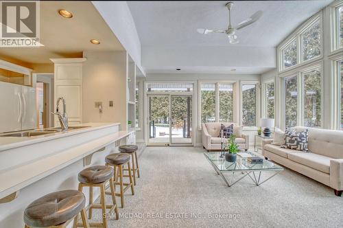 521 Vanessa Crescent, Mississauga, ON - Indoor Photo Showing Living Room