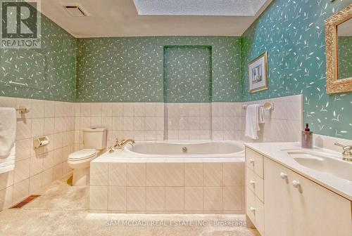 521 Vanessa Crescent, Mississauga, ON - Indoor Photo Showing Bathroom