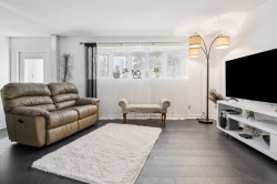 Salon - 