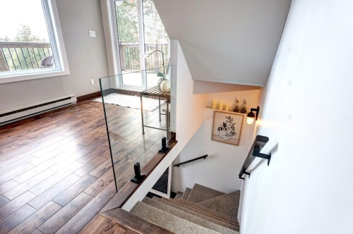 Escalier - 339 Rue De La Légende, Sainte-Adèle, QC - Indoor Photo Showing Other Room