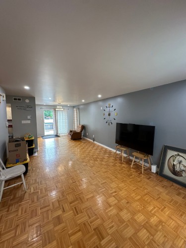Salon - 875 Rue Bellevue, Longueuil (Greenfield Park), QC - Indoor Photo Showing Other Room