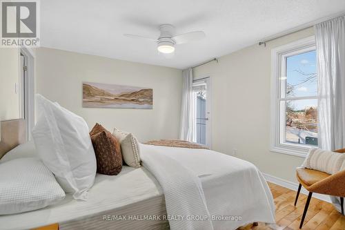 4 Lower Charlotte Street, Ottawa, ON - Indoor Photo Showing Bedroom