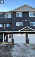 4 1060 Parr Hill DRIVE  Martensville, SK S0K 2T1