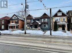 2139 GERRARD STREET E  Toronto, ON M4E 2C1