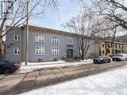 15 GORE VALE AVENUE  Toronto, ON M6J 2R5