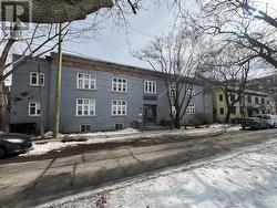 15 GORE VALE AVENUE  Toronto, ON M6J 2R5