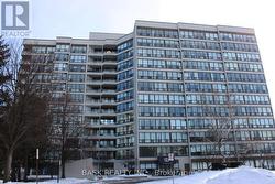 907 - 12 LAURELCREST STREET  Brampton, ON L6S 5Y4