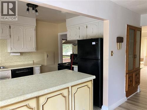 173 Washington Avenue, Waterloo, ON - Indoor Photo Showing Kitchen