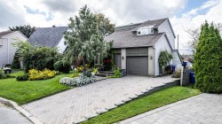 149 Rue Joseph-Véronneau  Sainte-Julie, QC J3E 2S3