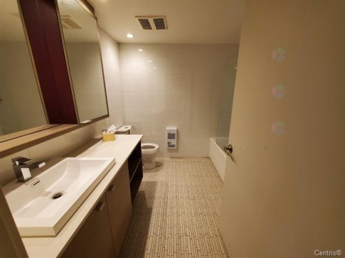 Salle de bains - 1707-1390 Rue Du Fort, Montréal (Ville-Marie), QC - Indoor Photo Showing Bathroom