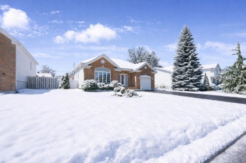 455 Rue Pilon  Vaudreuil-Dorion, QC J7V 7A7