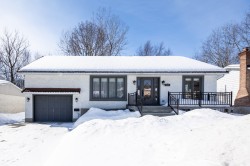 1545 Rue du Mont  Saint-Bruno-De-Montarville, QC J3V 5K7