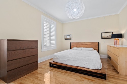 Chambre à coucher principale - 3182 Boul. St-Martin E., Laval (Duvernay), QC - Indoor Photo Showing Bedroom