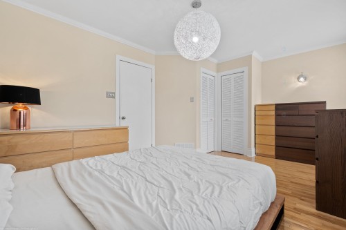 Chambre à coucher principale - 3182 Boul. St-Martin E., Laval (Duvernay), QC - Indoor Photo Showing Bedroom