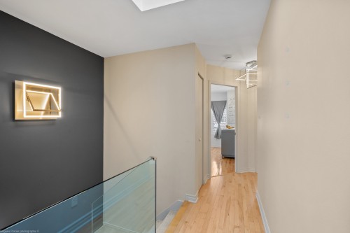 Corridor - 3182 Boul. St-Martin E., Laval (Duvernay), QC - Indoor Photo Showing Other Room