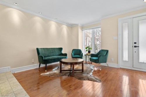Salon - 3182 Boul. St-Martin E., Laval (Duvernay), QC - Indoor Photo Showing Living Room