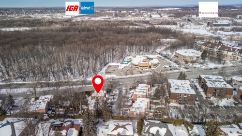 Photo aérienne - 3182 Boul. St-Martin E., Laval (Duvernay), QC - Outdoor With View