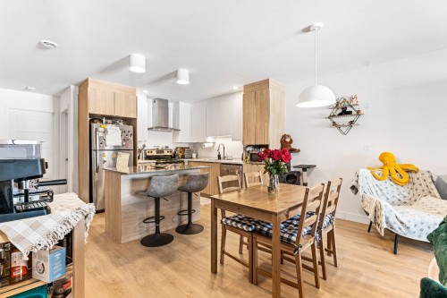 Cuisine - 365 Rue Adams E., Richmond, QC - Indoor Photo Showing Dining Room