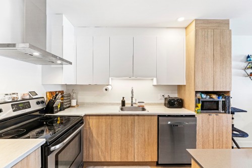 Cuisine - 365 Rue Adams E., Richmond, QC - Indoor Photo Showing Kitchen