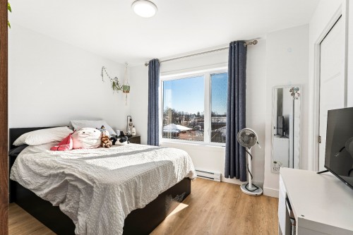 Chambre à coucher - 365 Rue Adams E., Richmond, QC - Indoor Photo Showing Bedroom